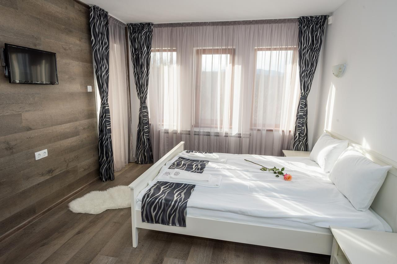 Sinjirite Complex Hotel Elena Kültér fotó