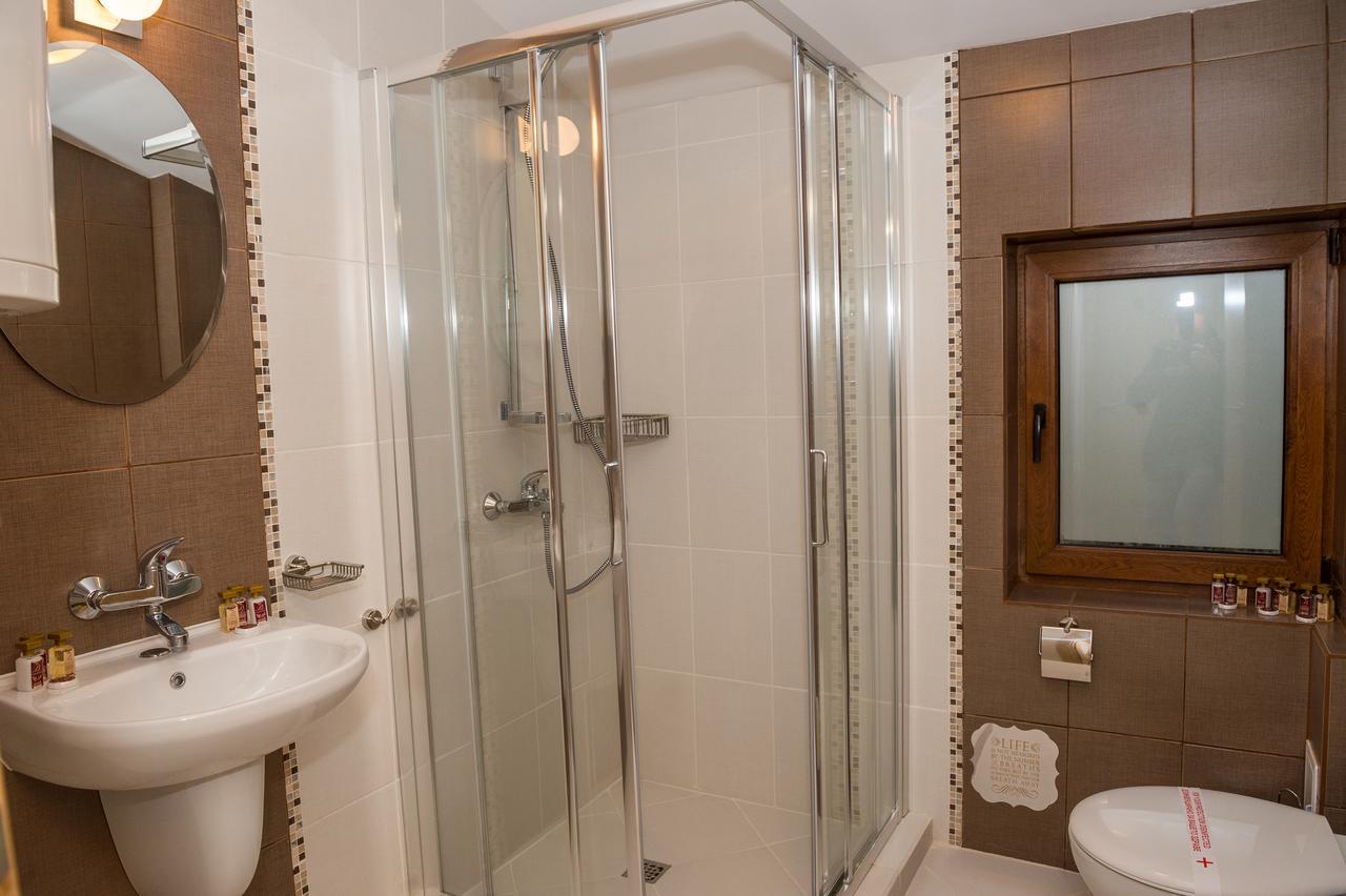Sinjirite Complex Hotel Elena Kültér fotó