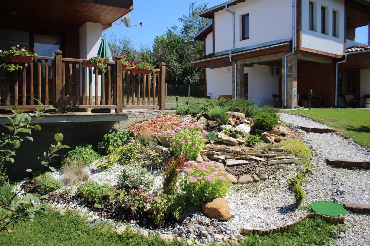 Sinjirite Complex Hotel Elena Kültér fotó