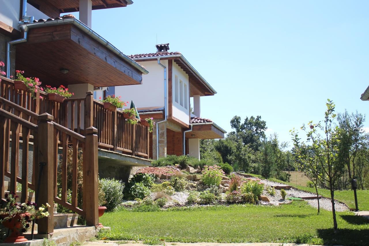 Sinjirite Complex Hotel Elena Kültér fotó