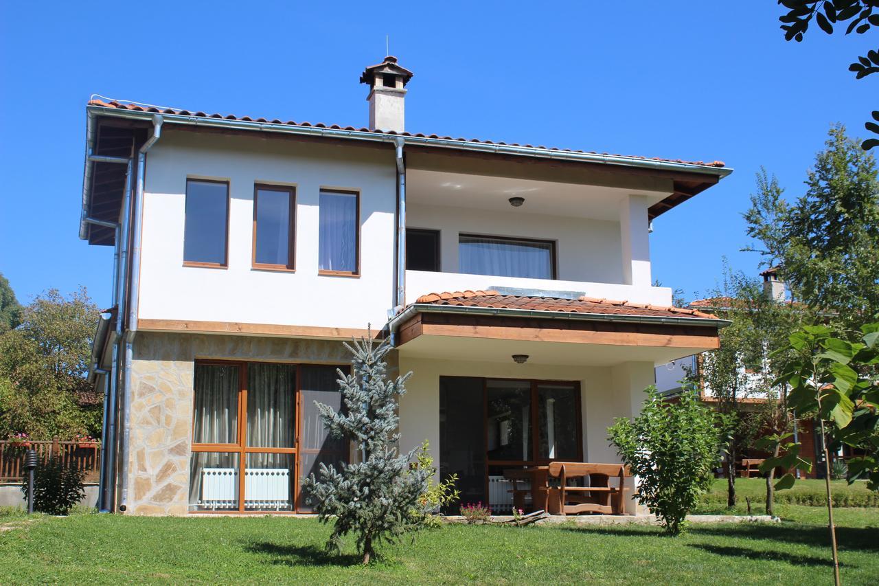 Sinjirite Complex Hotel Elena Kültér fotó