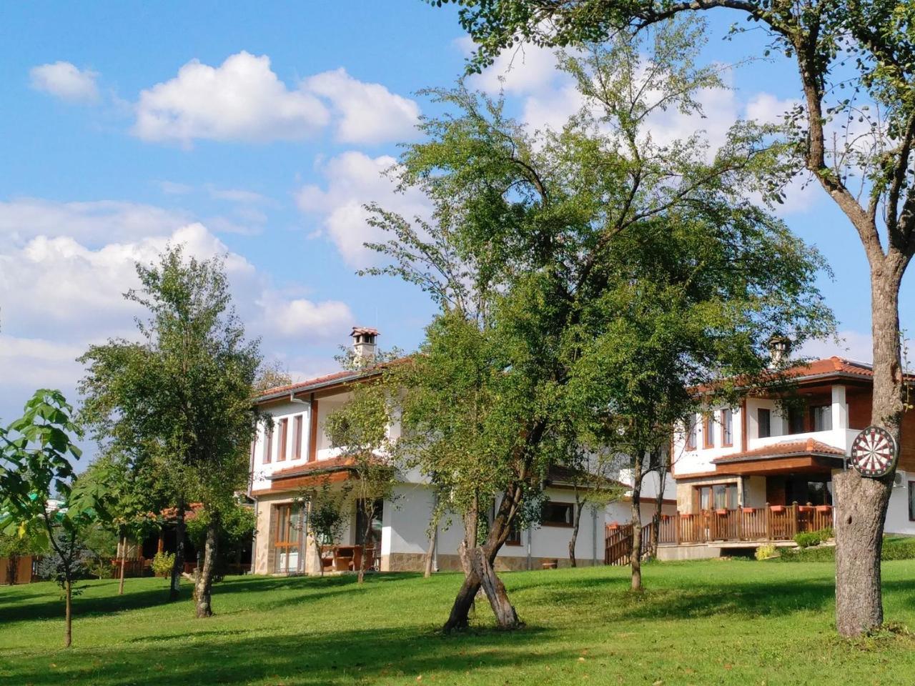 Sinjirite Complex Hotel Elena Kültér fotó